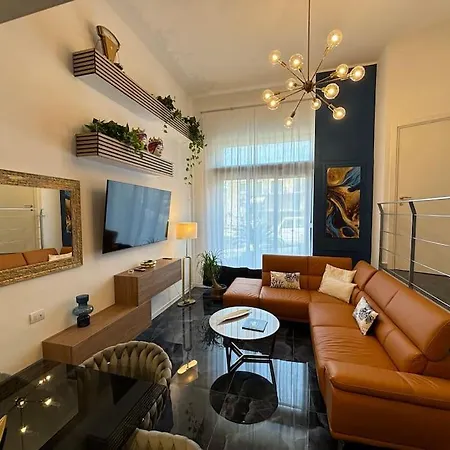 I Due Grifoni Blue Loft Apartment