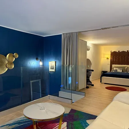 I Due Grifoni Blue Loft Apartment *