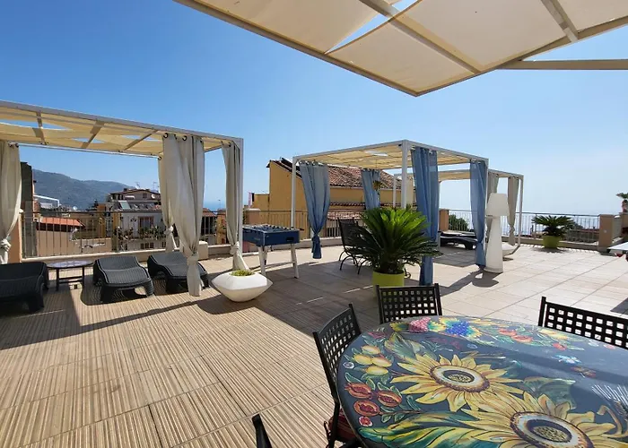 I Due Grifoni Blue Loft Apartamento Taormina
